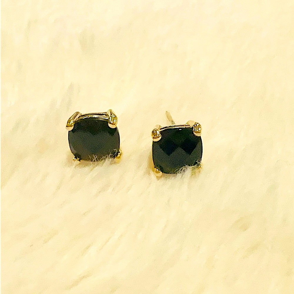 10K Black faceted onyx studs
